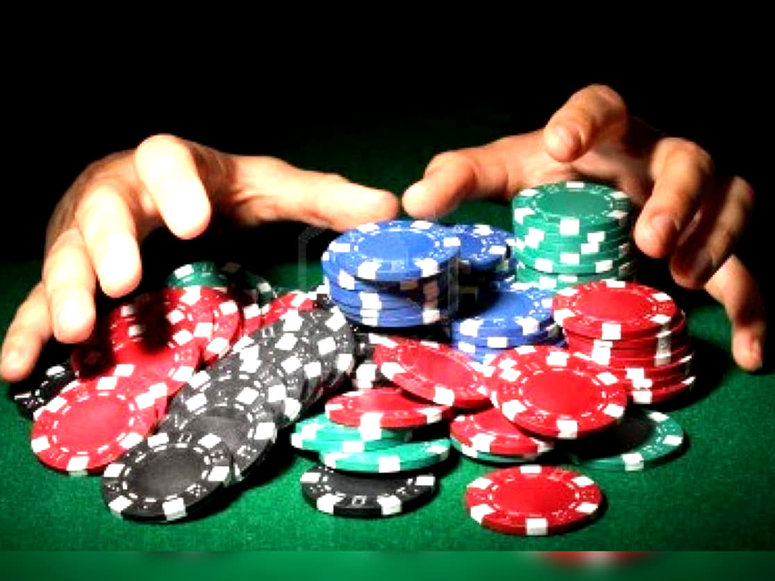 €585 Mobile freeroll slot tournament at Slots Million Casino