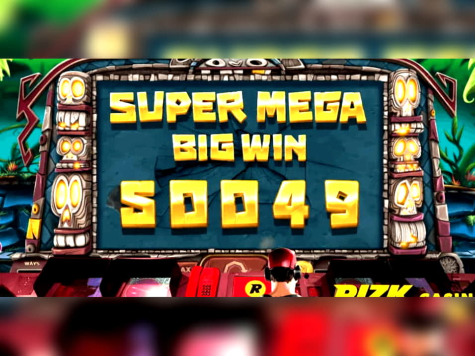 €730 Daily freeroll slot tournament at Genesis Casino