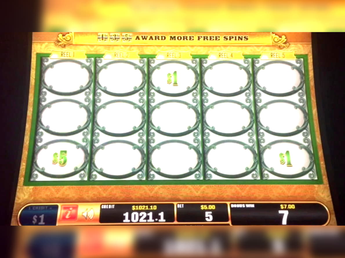 Eur 4545 No deposit at Royal Panda Casino