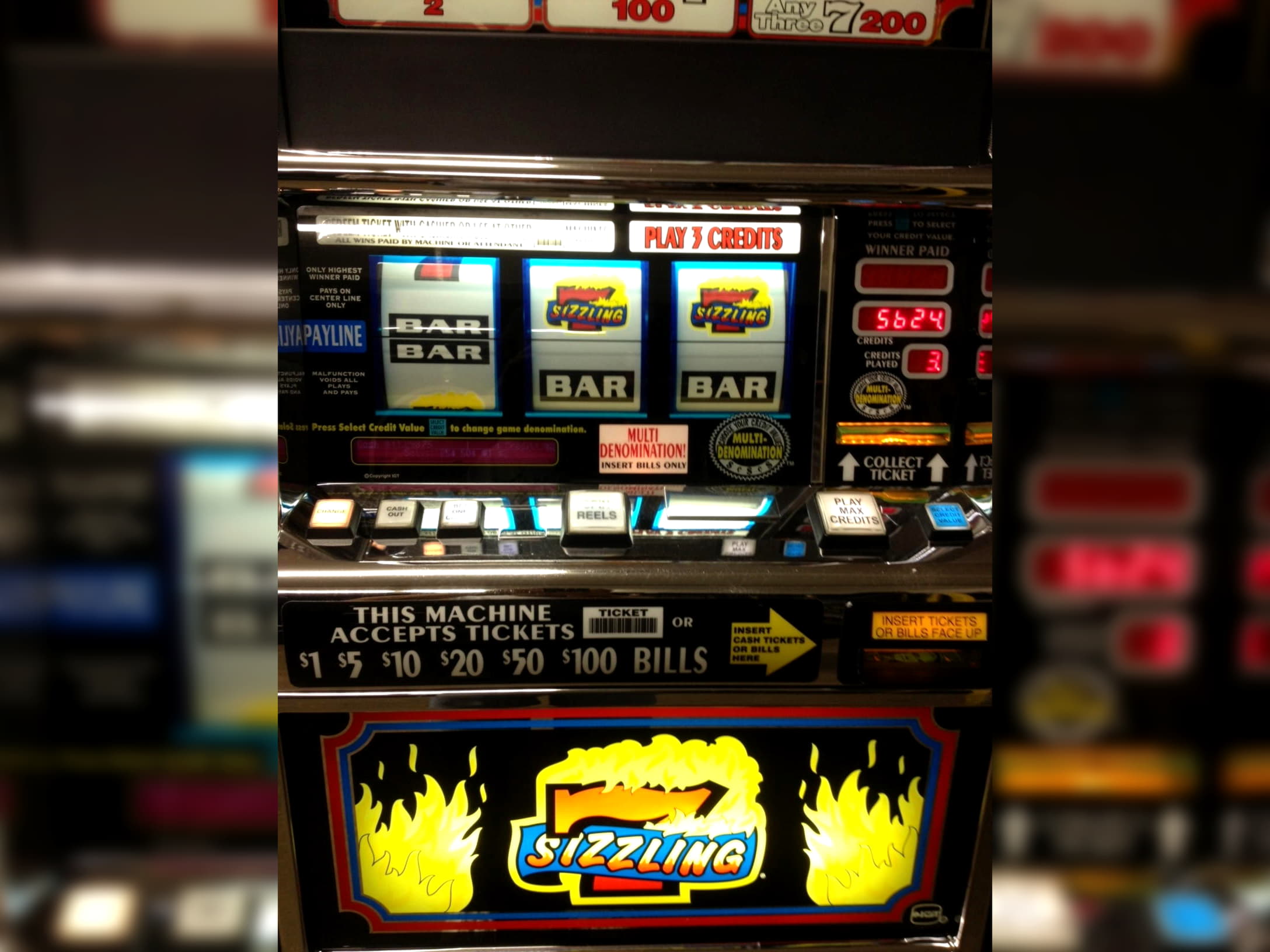 100 Free Spins at Mega Casino