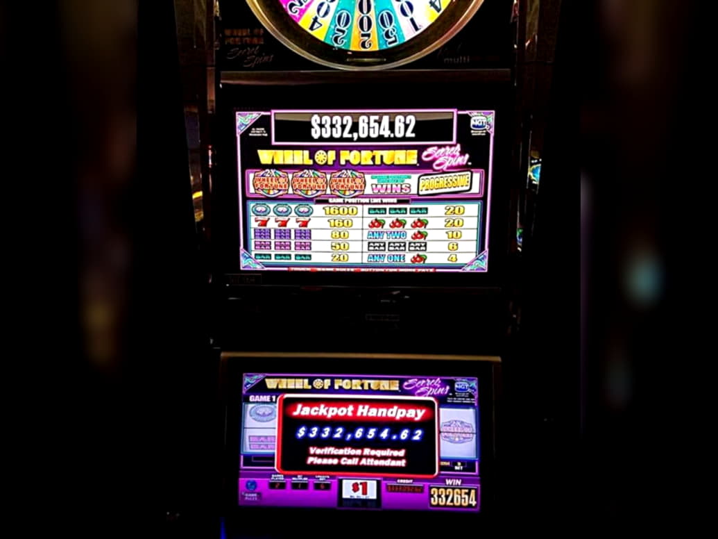 55 Loyalty Free Spins! at Red Stag Casino