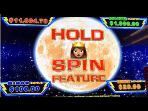 $2015 no deposit bonus at Royal Panda Casino