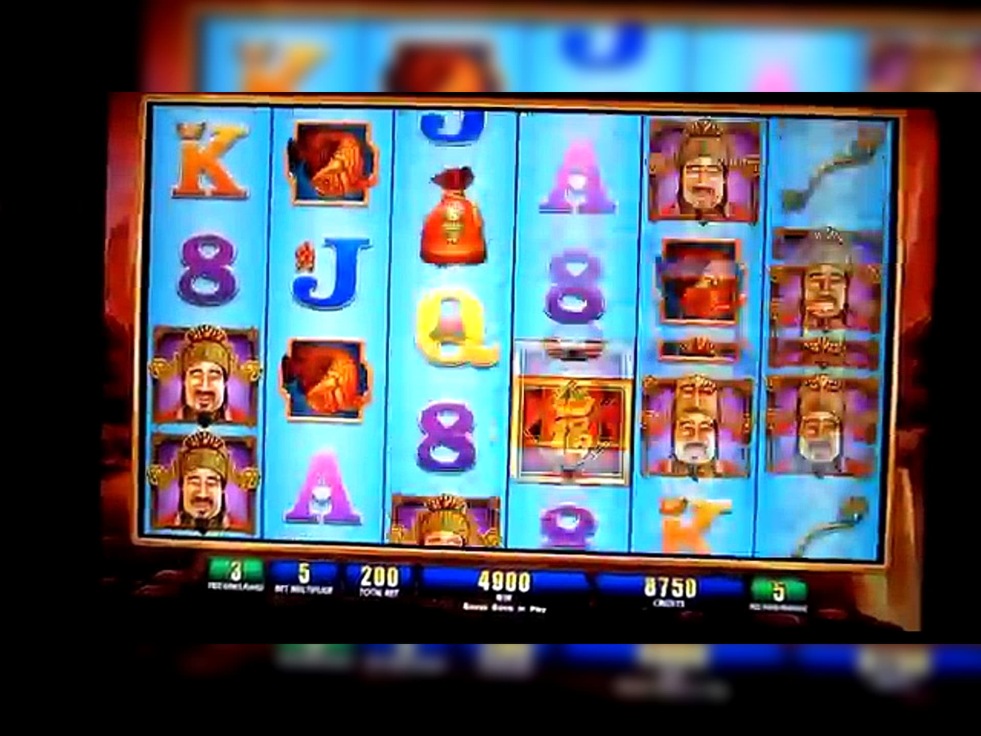 11 Free Spins at Dubai Casino Online