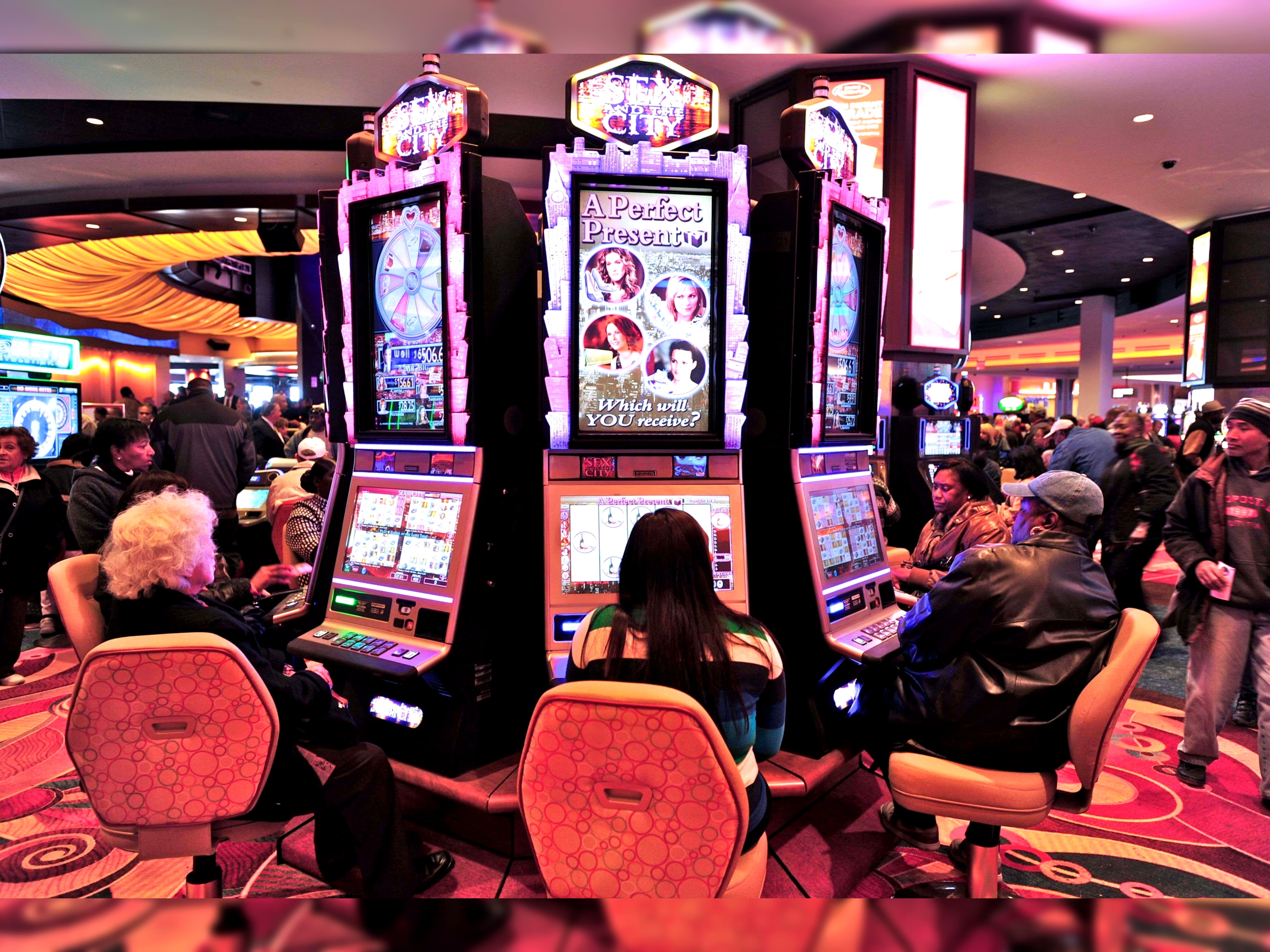 Eur 235 Free Money at Power Spins Casino