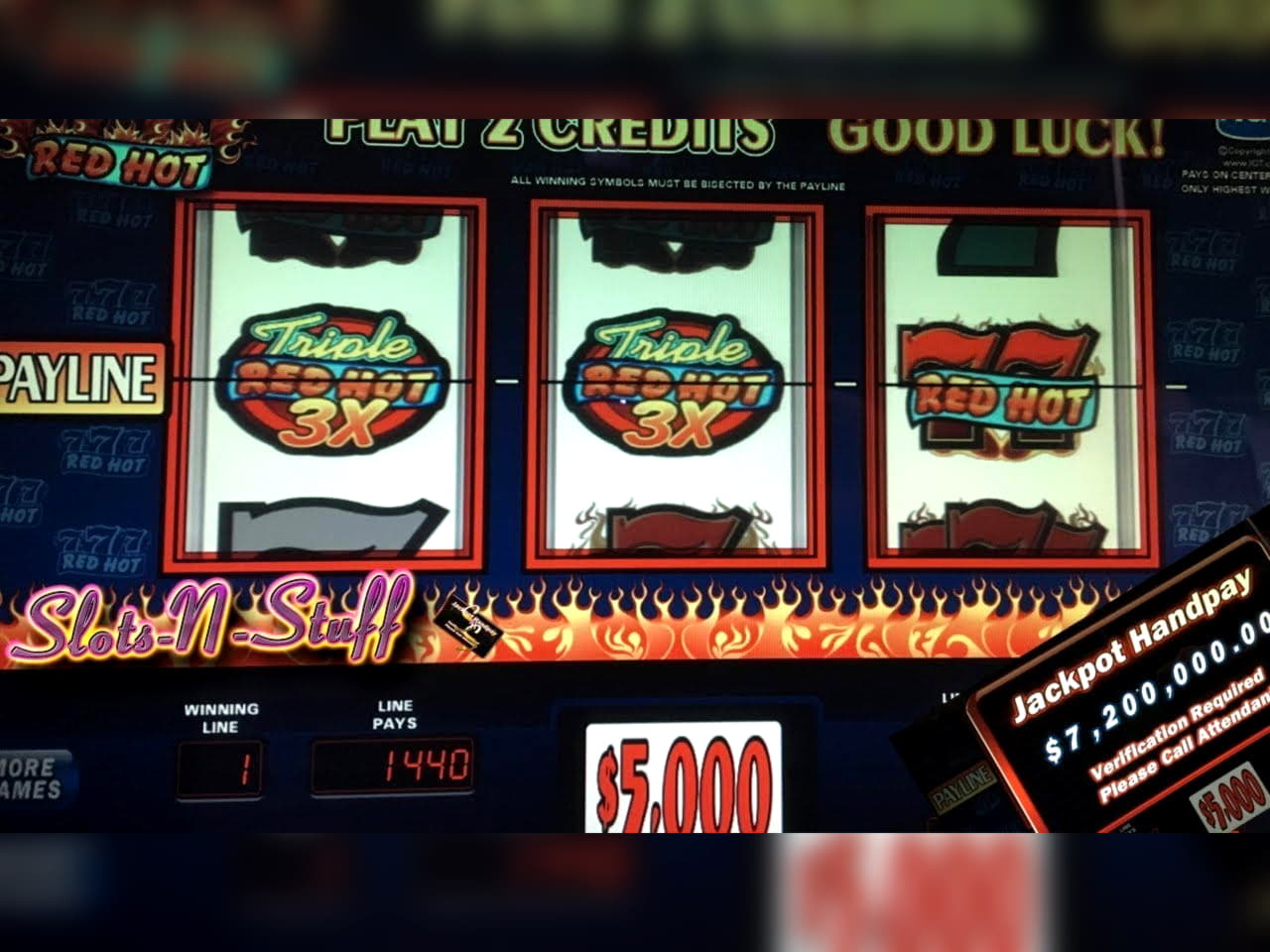 EURO 1665 No deposit bonus at Royal Panda Casino
