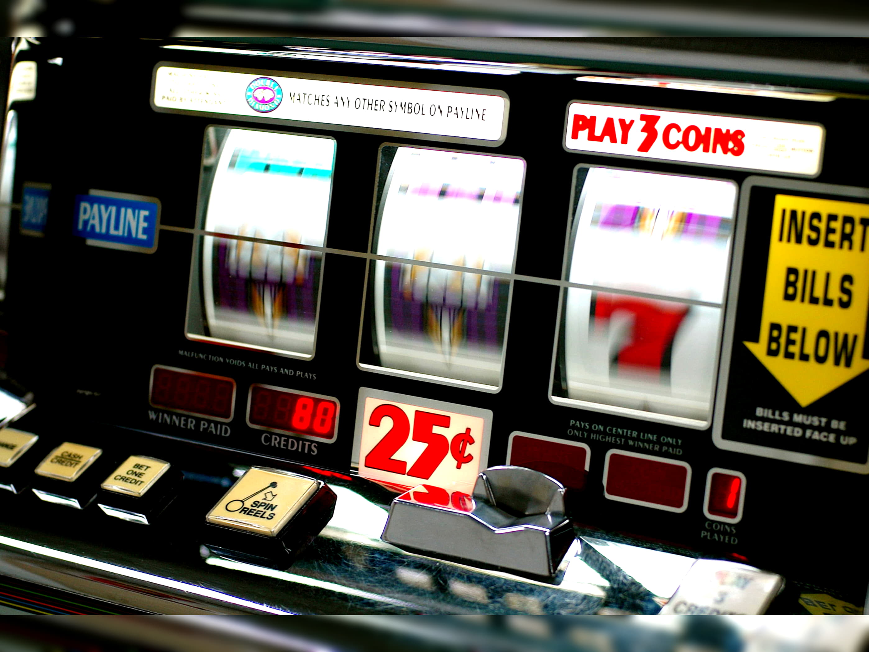€30 Daily freeroll slot tournament at Casino Las Vegas