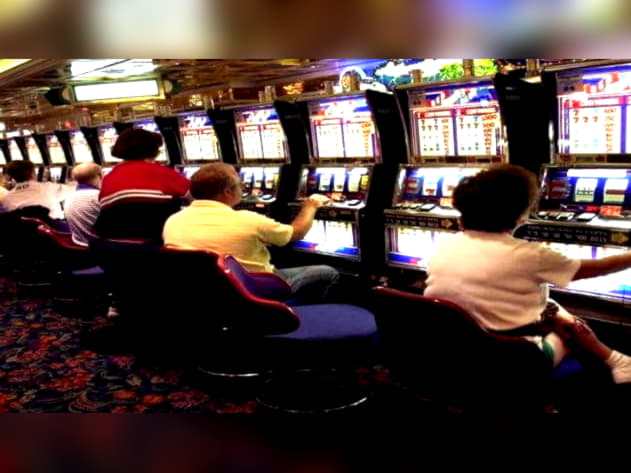 50% Deposit match bonus at Casino com