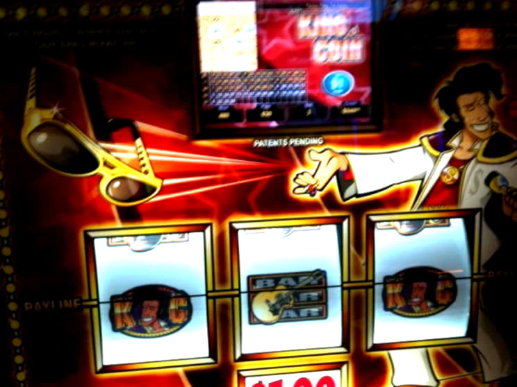 $600 Daily freeroll slot tournament at Red Bet Casino