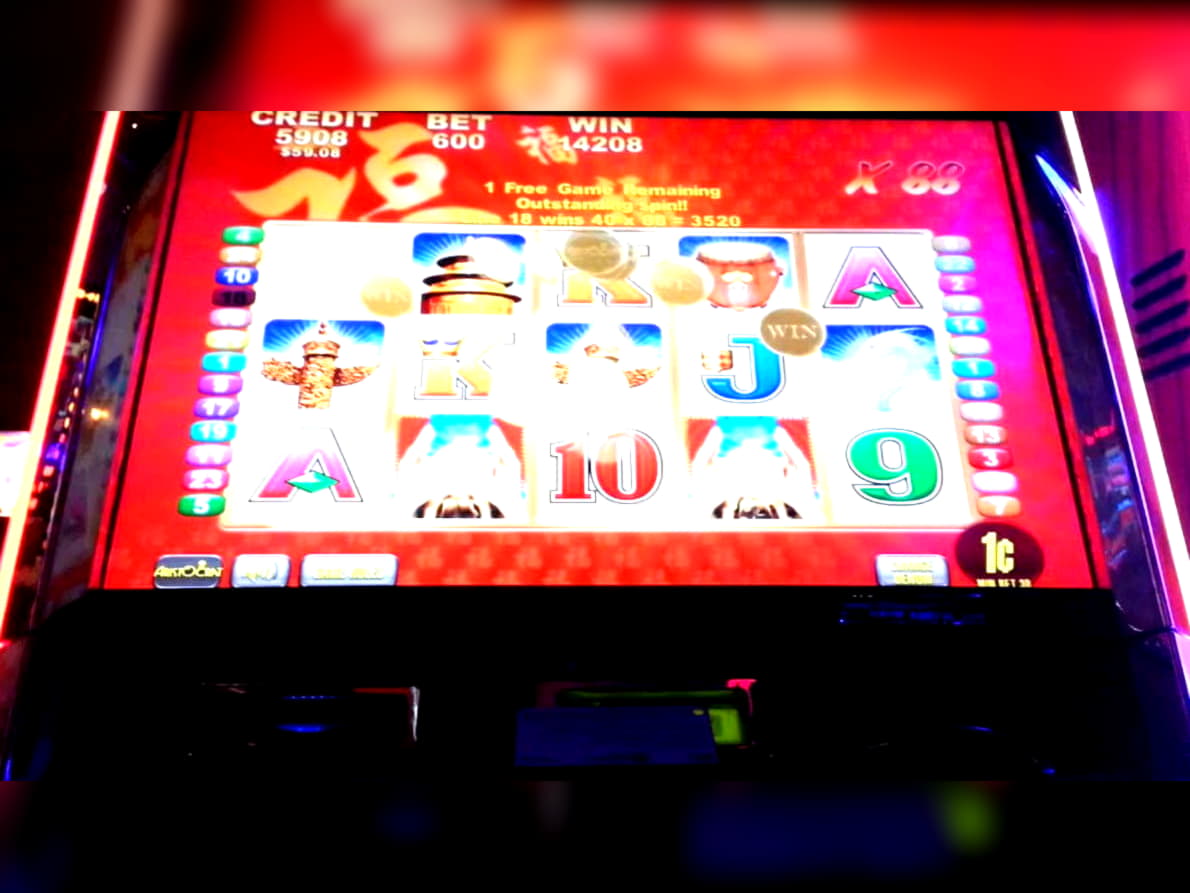 240 Free Spins no deposit at Estonia Casino 