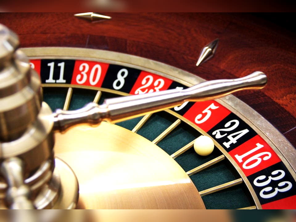 £415 FREE CHIP CASINO at Casino Cruise