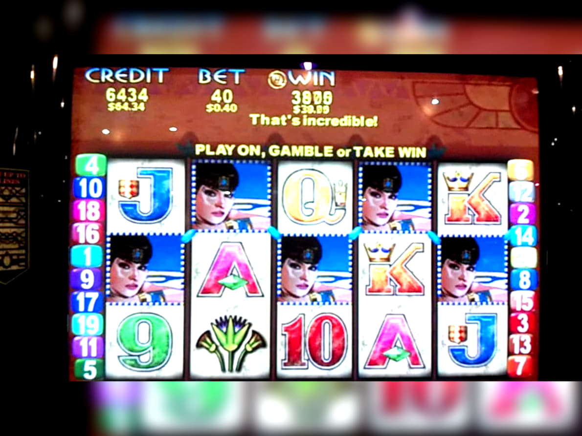 240 FREE SPINS at Casino Share