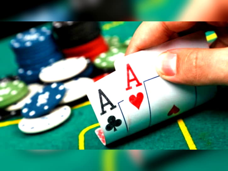 $965 Daily freeroll slot tournament at Challenge Casino