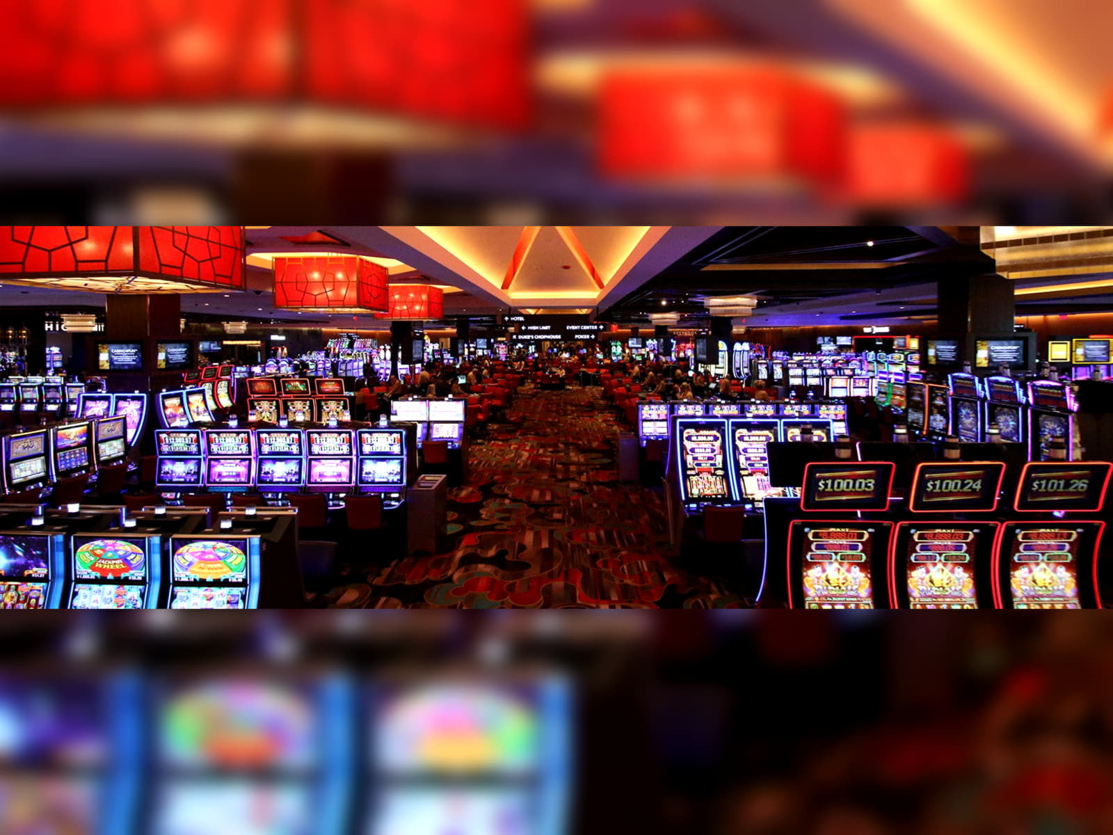 EUR 655 Online Casino Tournament at Royal Panda Casino