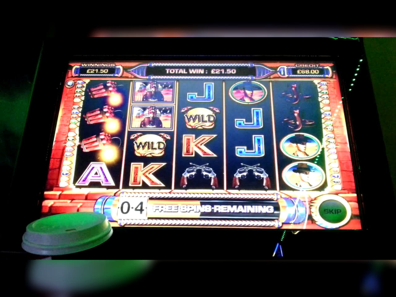 330% First Deposit Bonus at Mobile Bet Casino