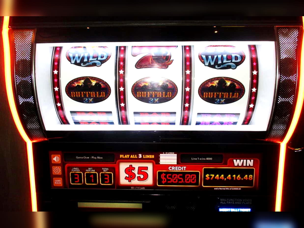 €165 Casino chip at 888 Casino