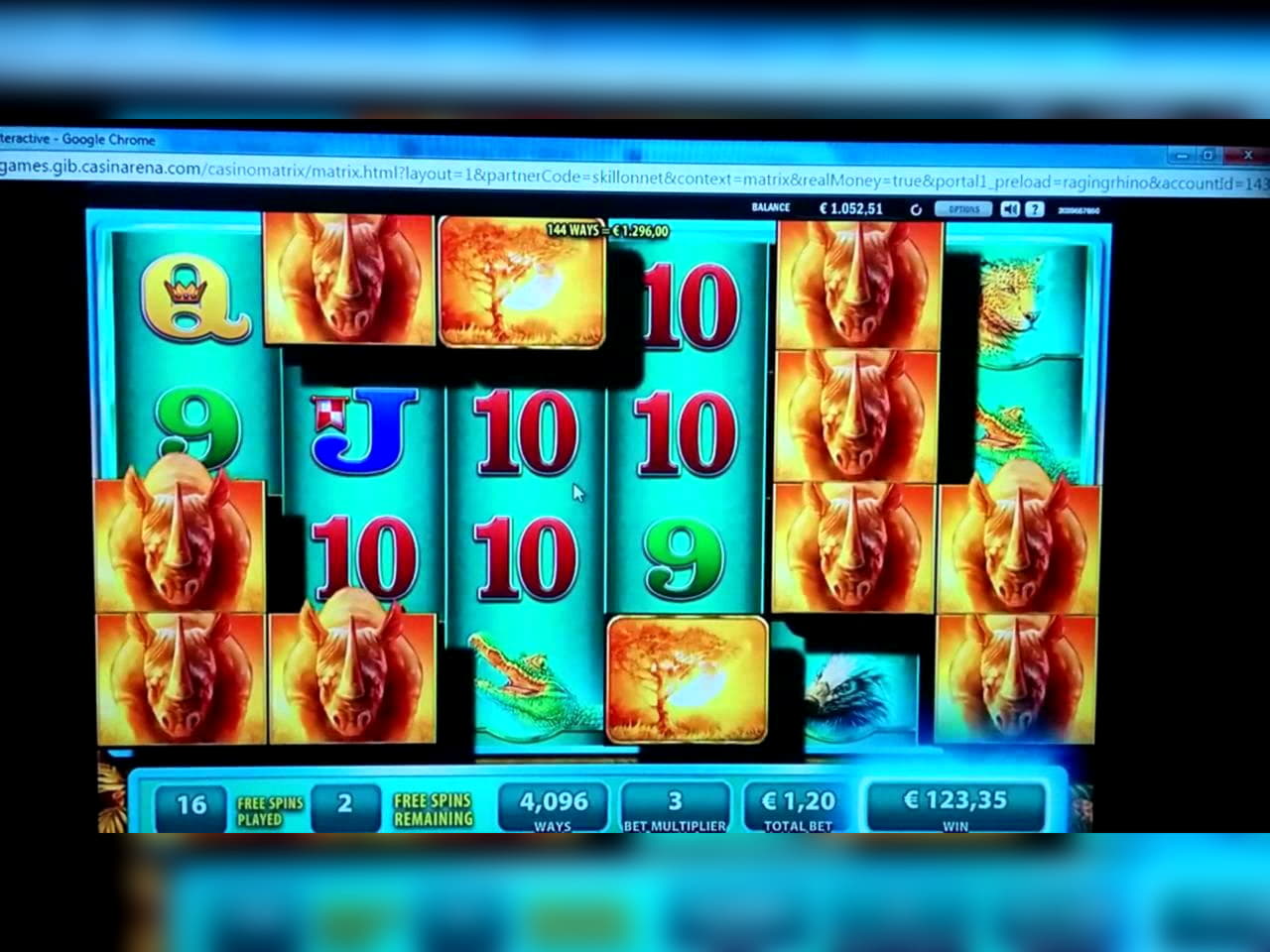 £235 no deposit at Mega Casino