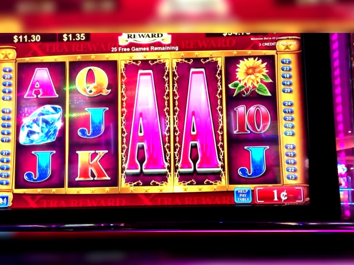 €605 FREE Chip at Royal Panda Casino
