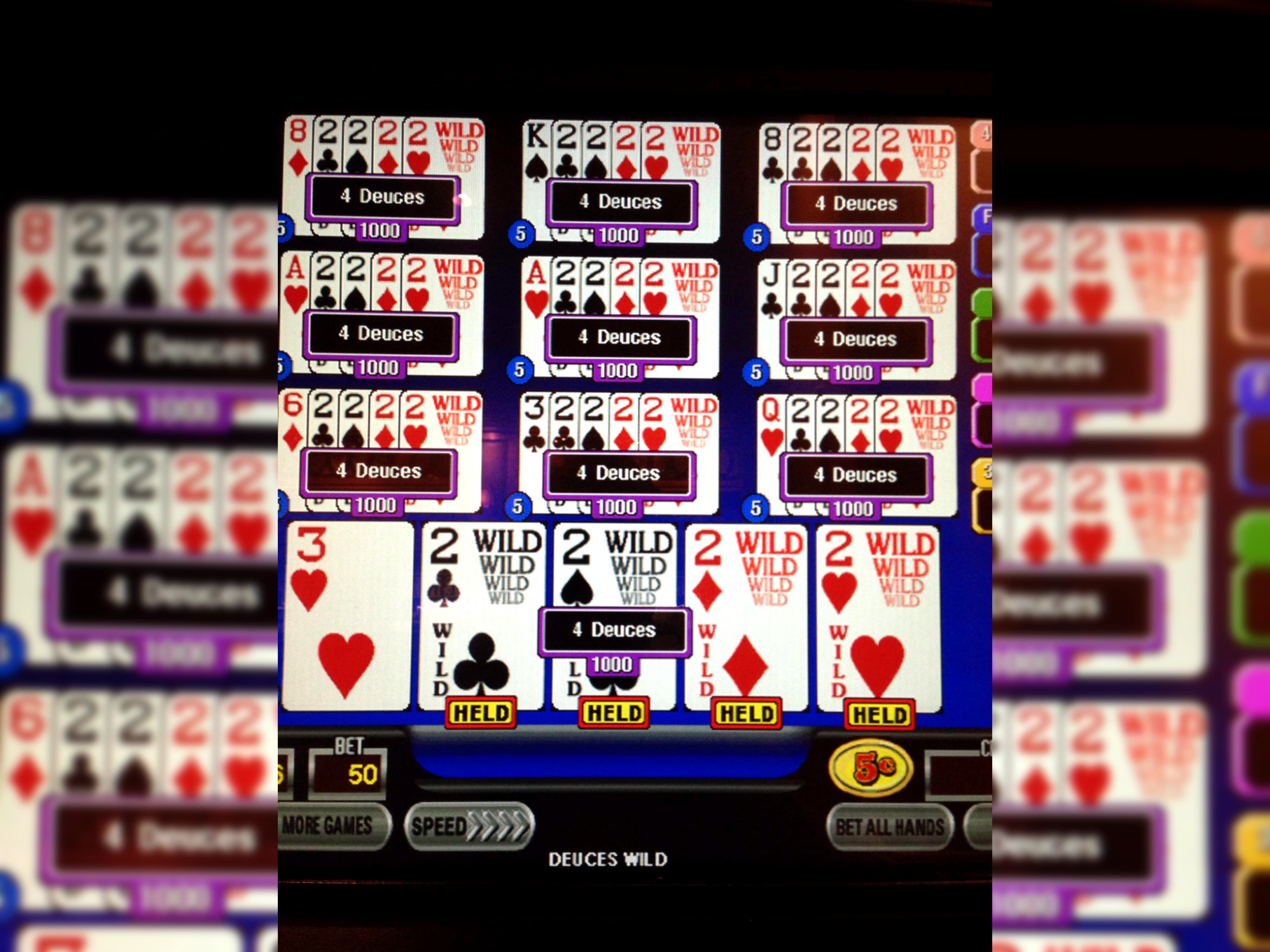 Eur 695 Daily freeroll slot tournament at 888 Casino