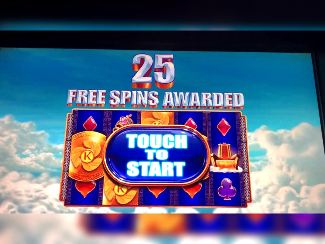 $915 Free Casino Tournament at Superior Casino