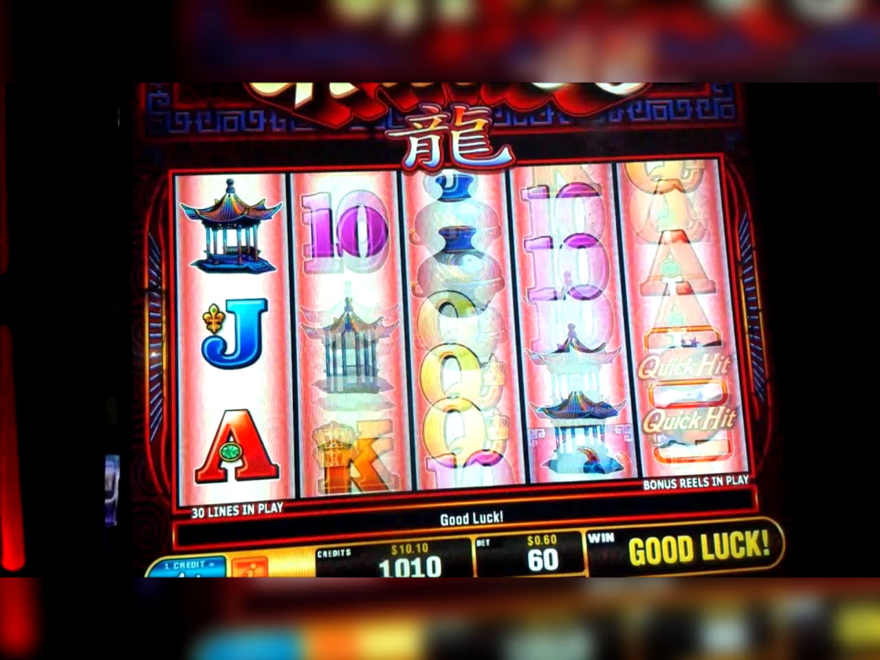 EUR 640 Mobile freeroll slot tournament at Casino Cruise