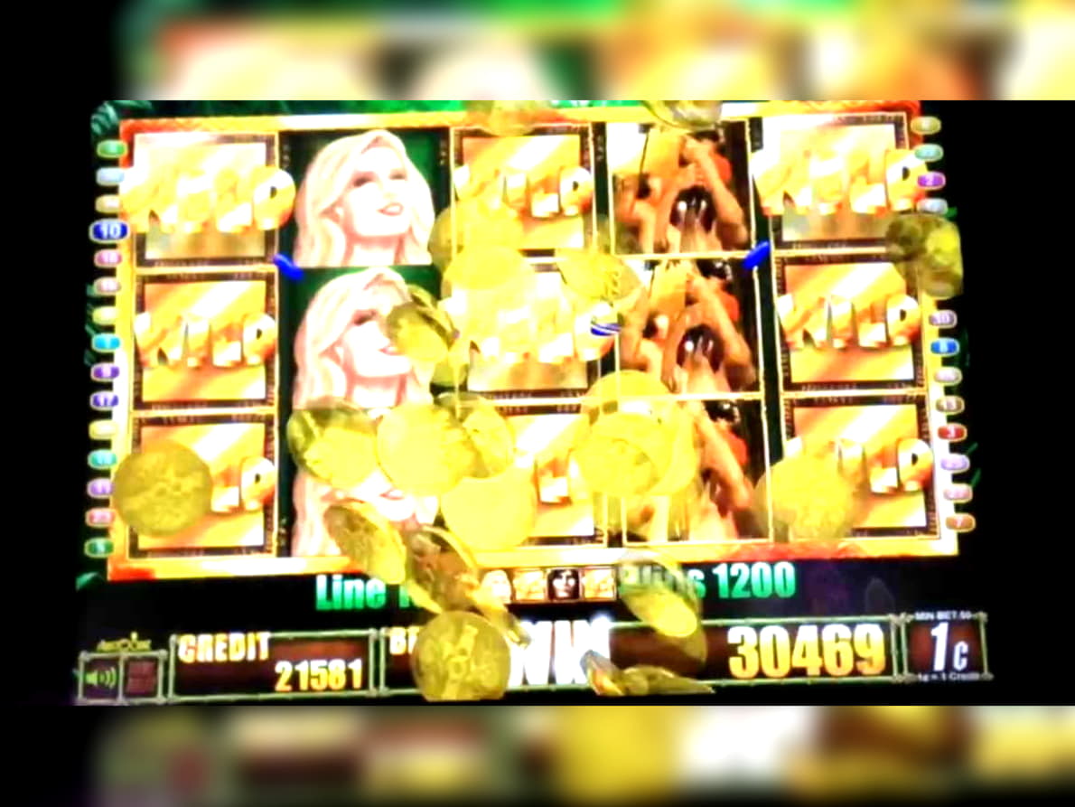 £115 FREE CASINO CHIP at Royal Panda Casino