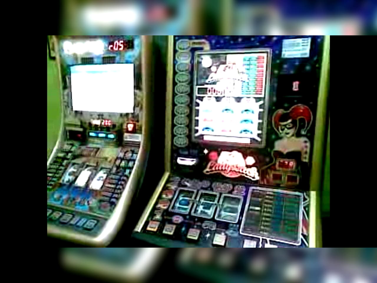 £885 Mobile freeroll slot tournament at 888 Casino