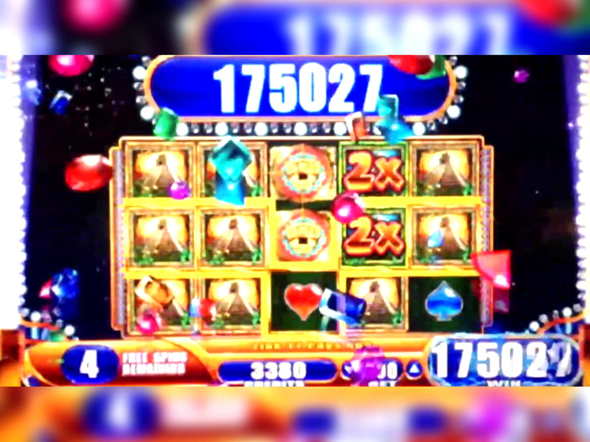 11 Free spins no deposit casino at Power Spins Casino