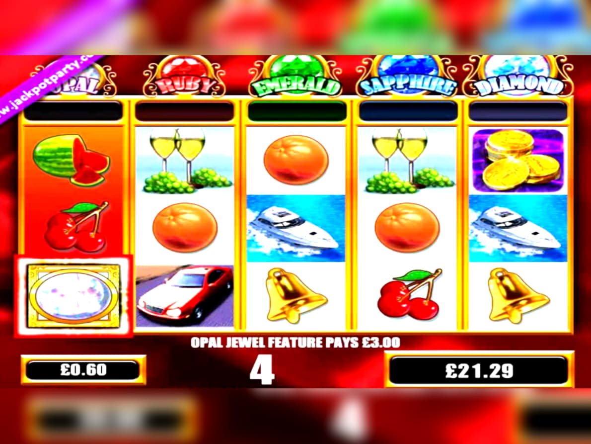 $960 Daily freeroll slot tournament at Superior Casino