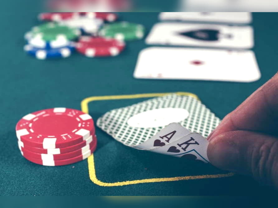 EURO 105 free chip casino at Casino Cruise