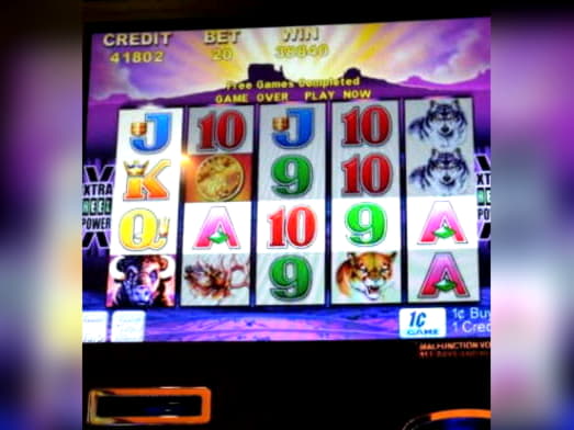 $666 Daily freeroll slot tournament at Genesis Casino