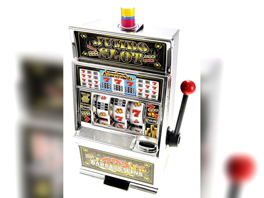35 Free spins no deposit at Royal Panda Casino