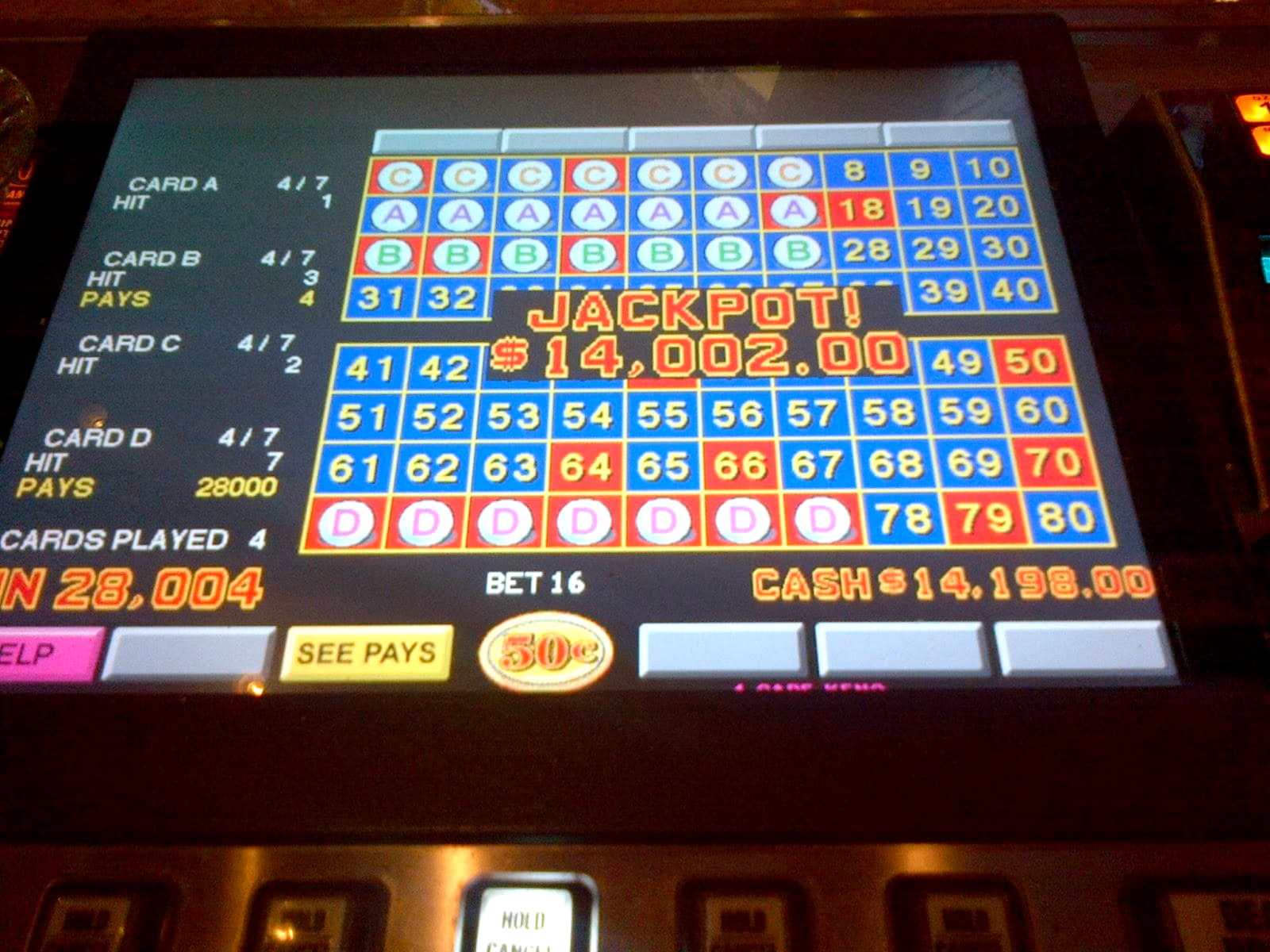 €465 Free Cash at Royal Panda Casino