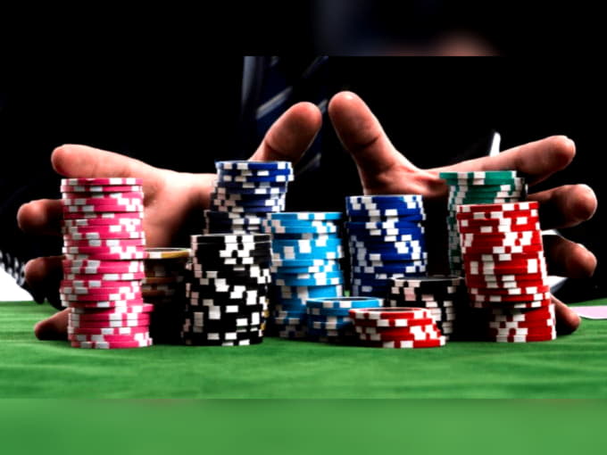 240 free spins no deposit casino at Mobile Bet Casino