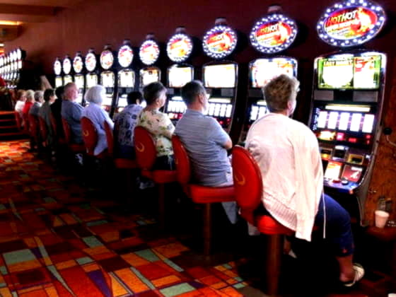 165 Free Casino Spins at Casino Action