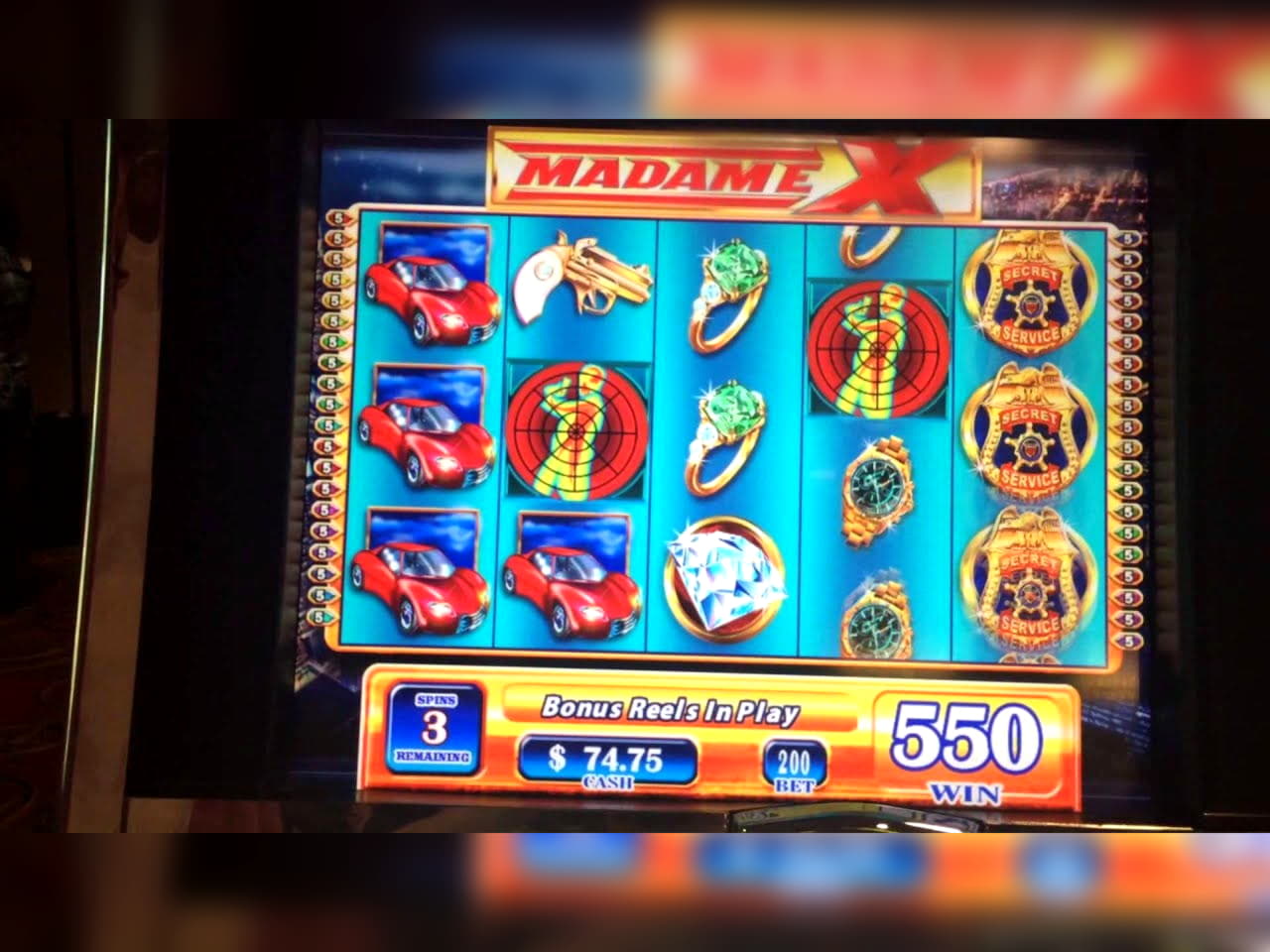 600% First Deposit Bonus at Casino Share