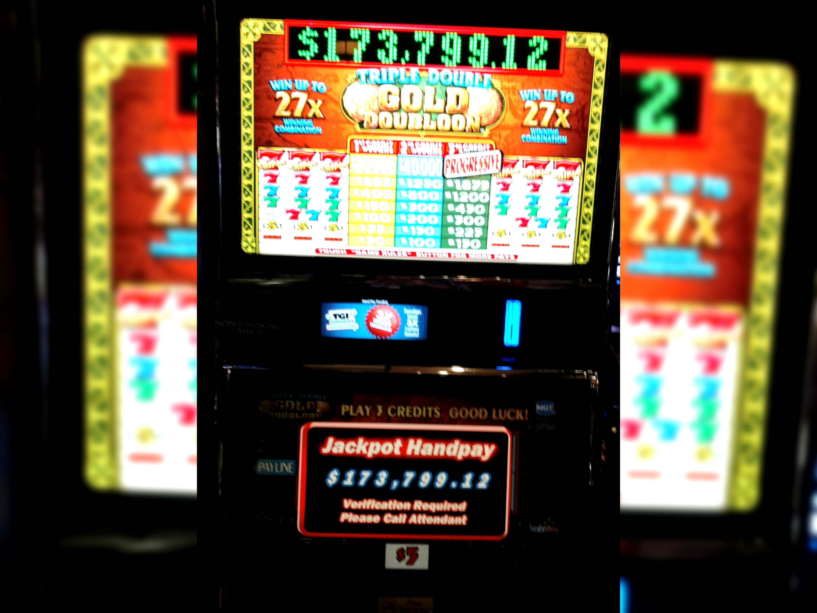 100 Free Spins at bWin Casino