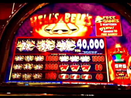 EURO 3740 No deposit casino bonus at Royal Panda Casino