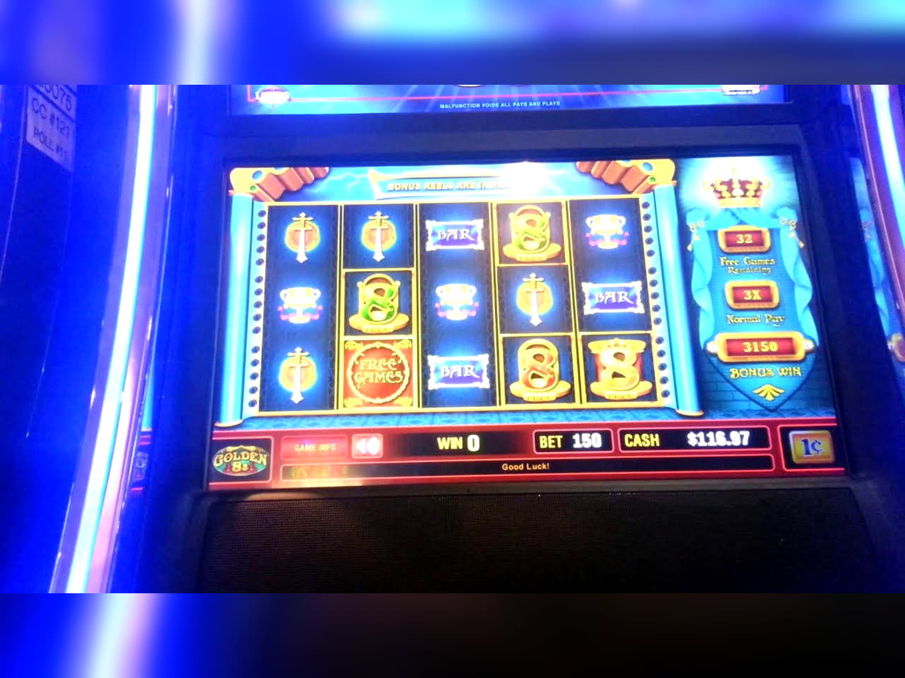 Eur 333 Daily freeroll slot tournament at Golden Star Casino