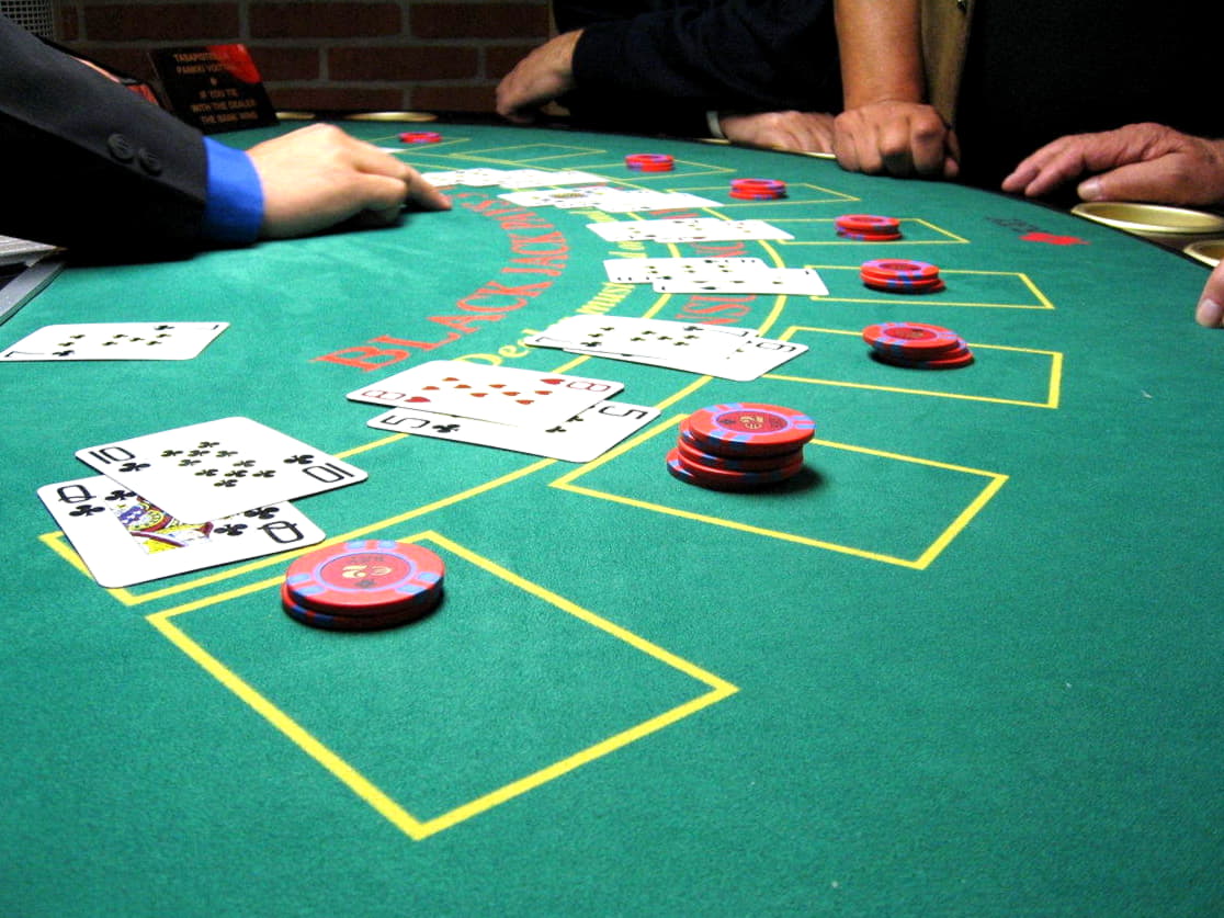 EUR 3760 no deposit casino bonus at Platinum Play Casino