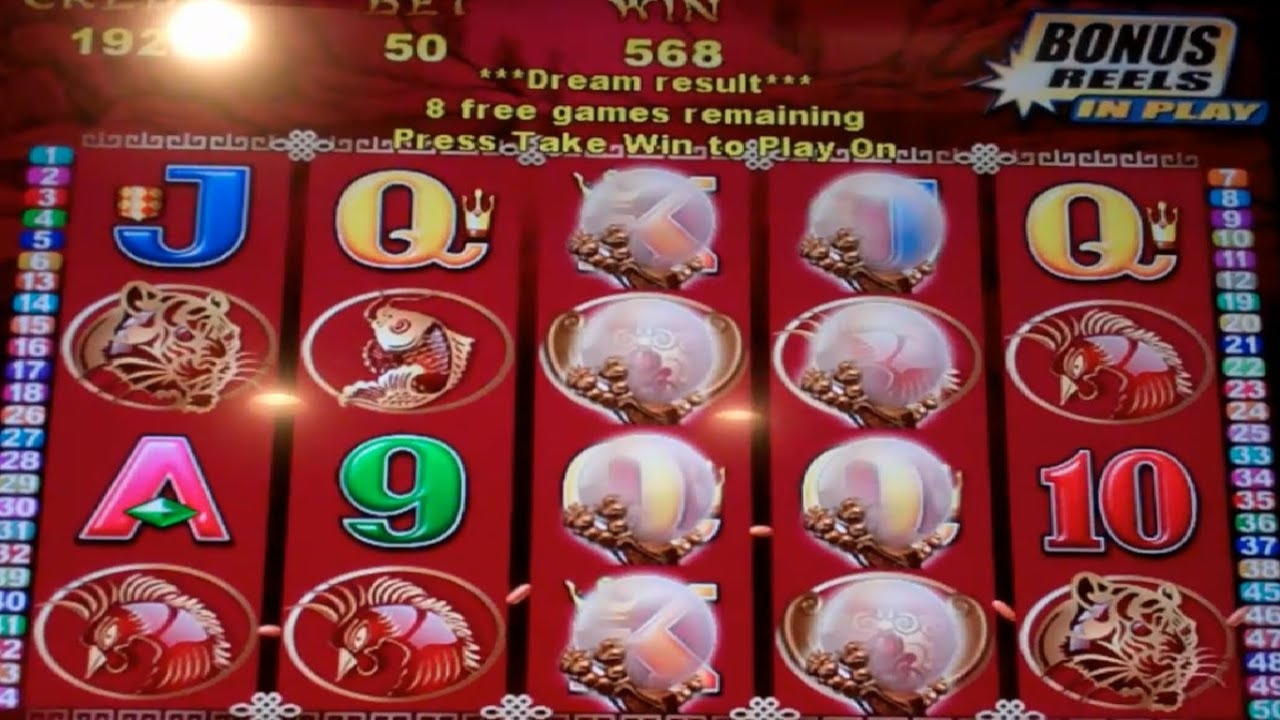 350% First Deposit Bonus at Luxury Casino