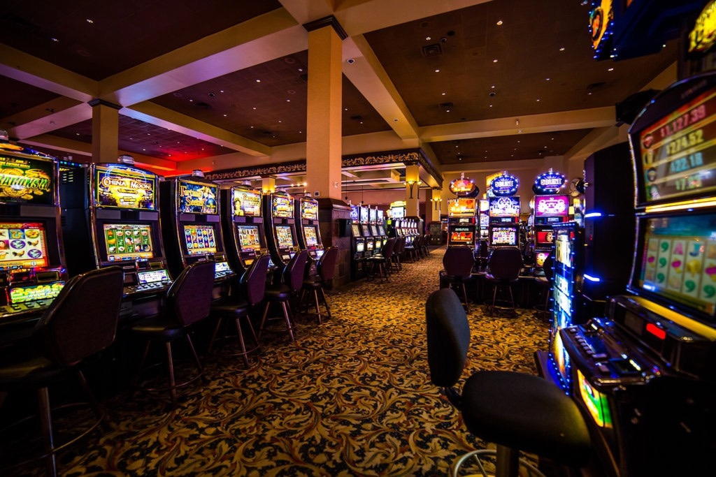 $350 Free Chip at Casino Classic