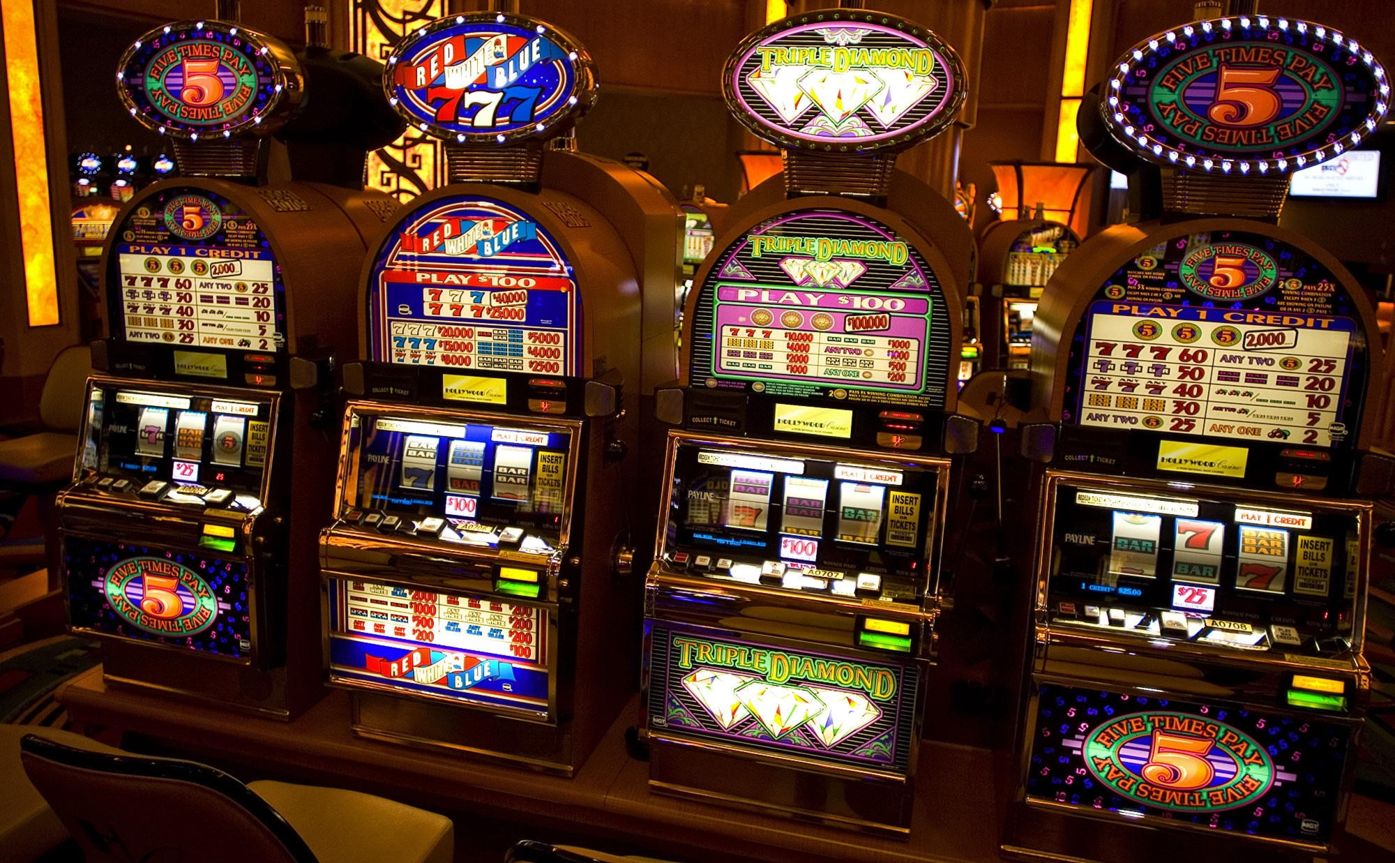 €4355 no deposit bonus casino at Aztec Riches Casino