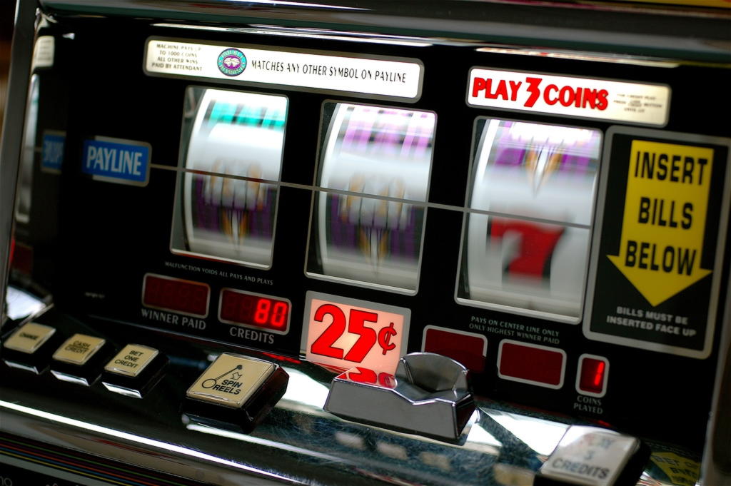10 free spins at Grand Mondial Casino
